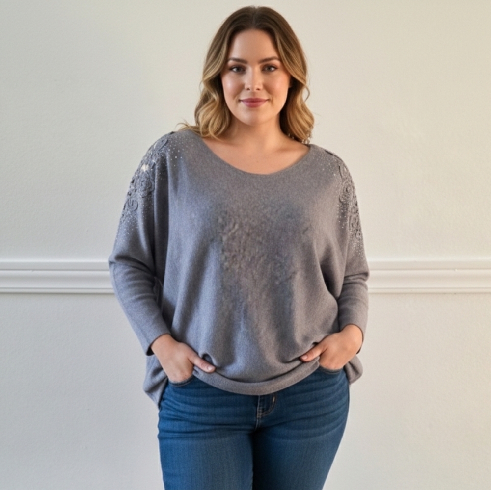 Ember Gray Blouse rhinstone embellishment Size 3X